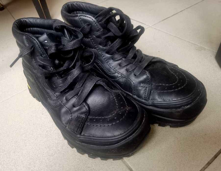 VANS Vault SK8-Hi Vibram, 36.5 номер, перфектни и за туризъм