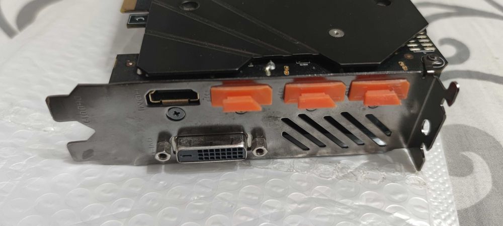Продам видео карту RX 580