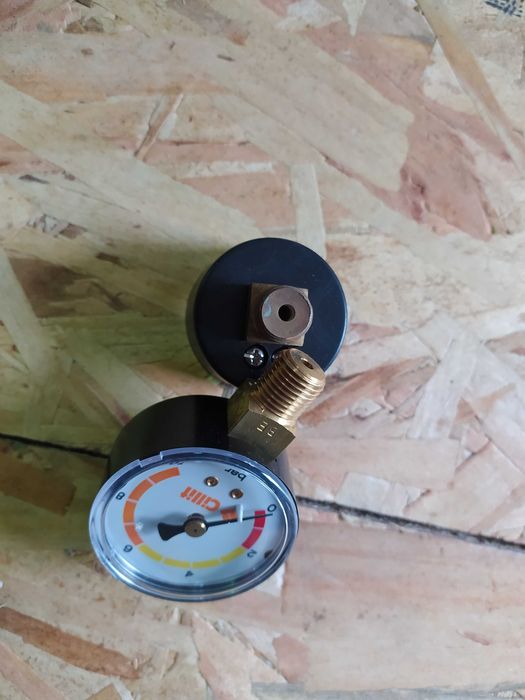 Монометри за компросори