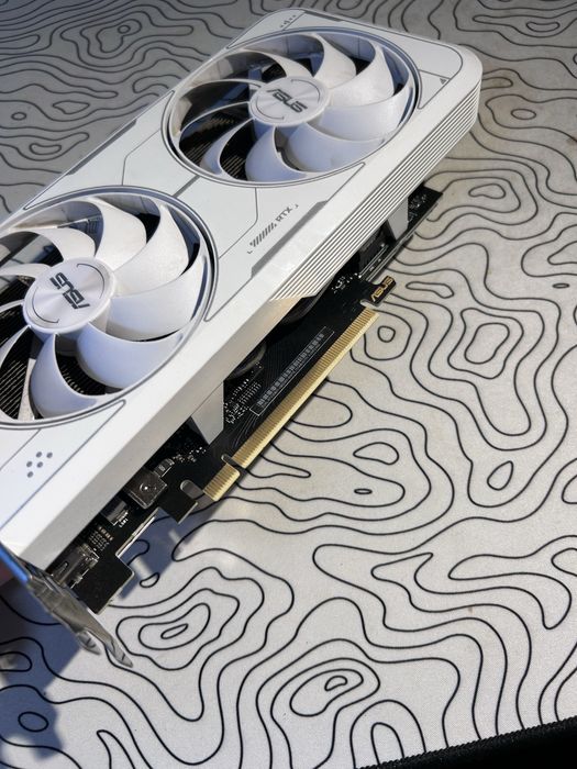 (Rezervat)ASUS Dual GeForce RTX 3060 Ti White OC 8GB- alb