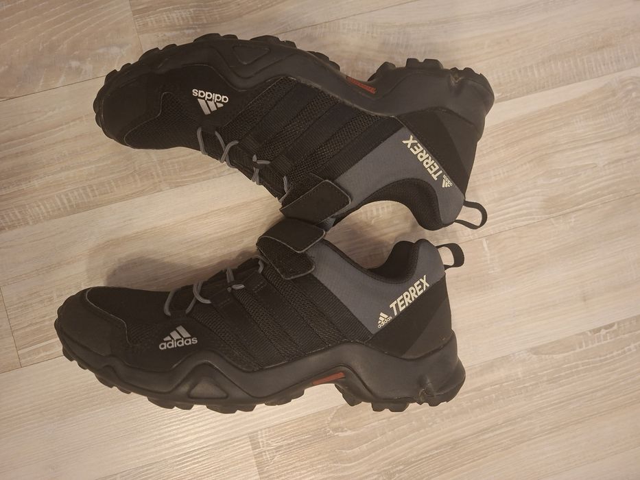 Спортни обувки Adidas TERREX traxion номер  37.5