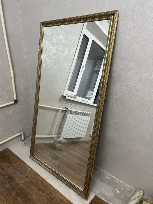 Продам большое зеркало в отличном состояний