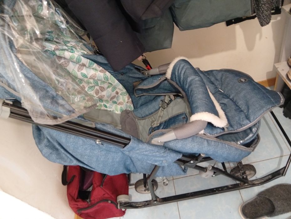 Коляска зимняя/ демесезонная, сборная,с чехлом