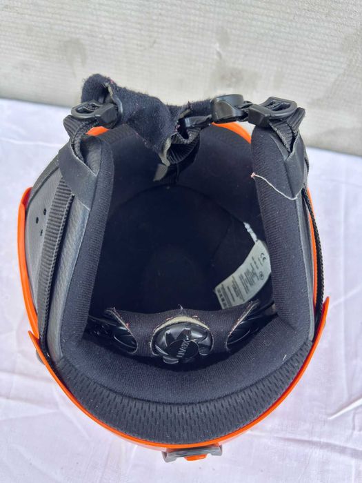 Casca ski schi snowboard UVEX marime reglabila M 52-55cm