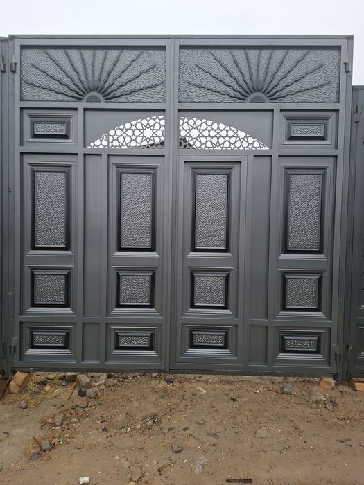 Дарвоза сотилади