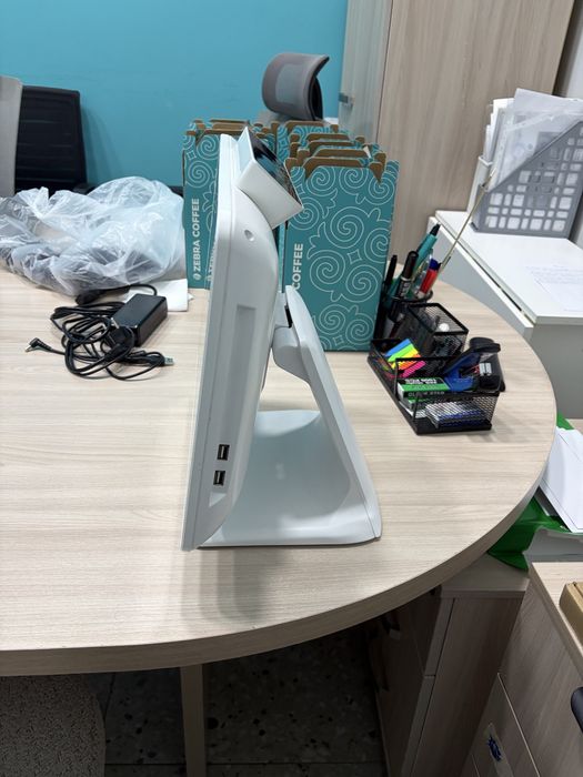 Белый Моноблок Android