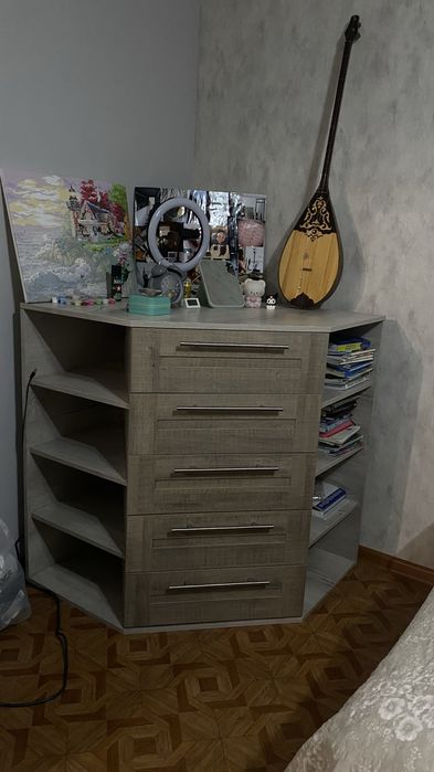 Спальные гарнитуры