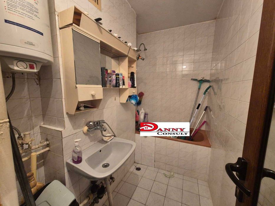 Продава се Тристаен апартамент в Велико Търново, Акация - 78 кв.м за 1321 €/кв.м - Снимка #20
