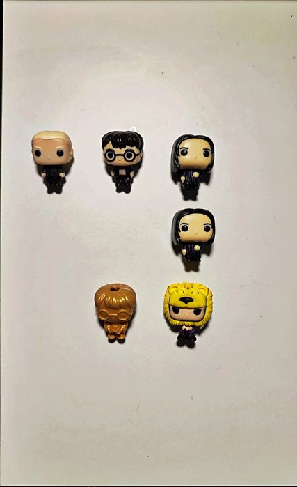 Vând Figurine Harry Potter Kinder Joy