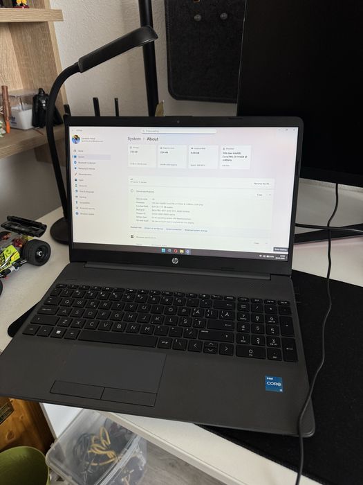 Laptop Hp i3 Gen 11  4,10 Ghz/ Schimb cu unitate PC