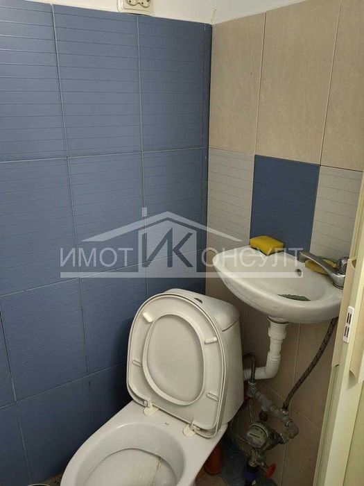 Дава се под наем Магазин в Велико Търново, Бузлуджа - 18 кв.м за 229.5 € - Снимка #4