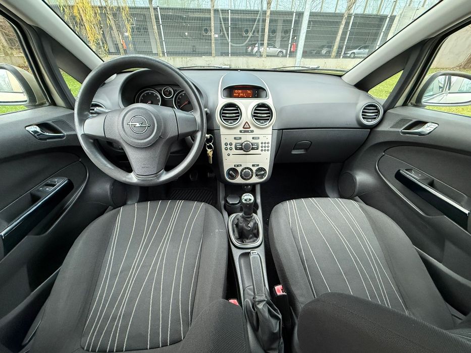 Opel Corsa N' JOY 68 mi km IMPECABIL