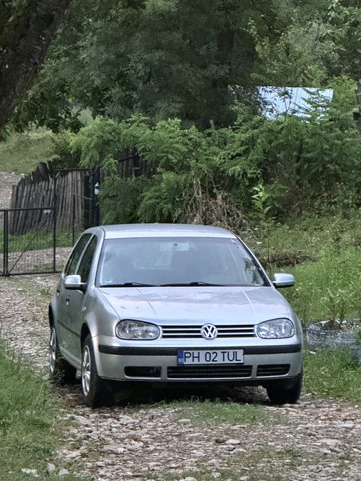 Vand Golf 4,1.4 benizna,stare impecabila