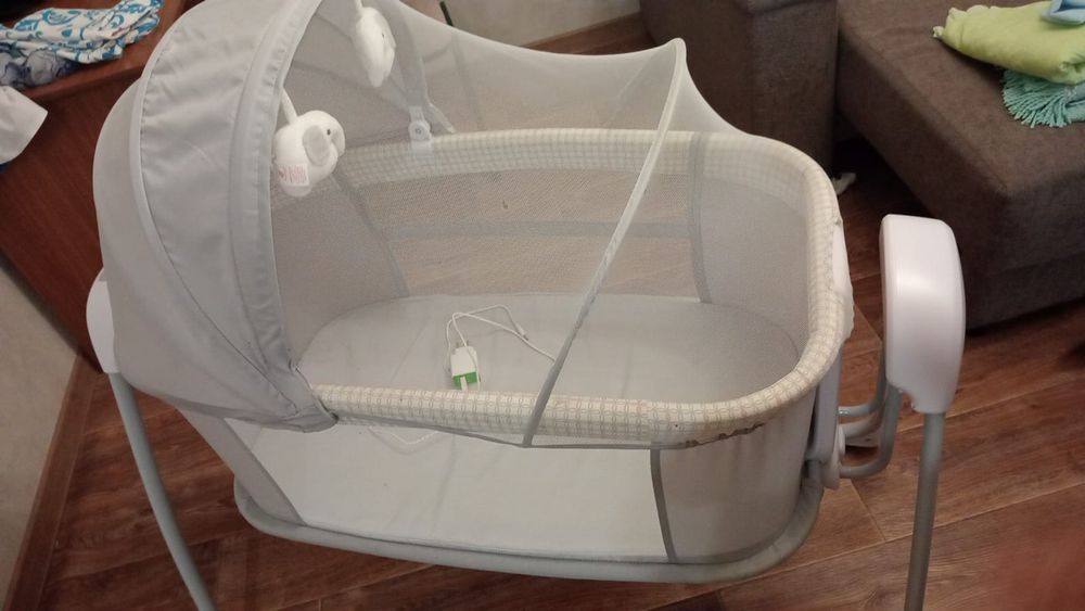 Продам кровать качалка