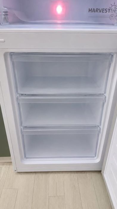 Холодильник Beko 150тыс тг Срочно