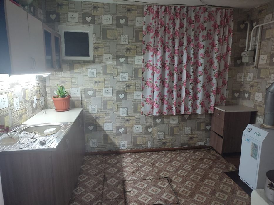 Продам двухквартирный дом.