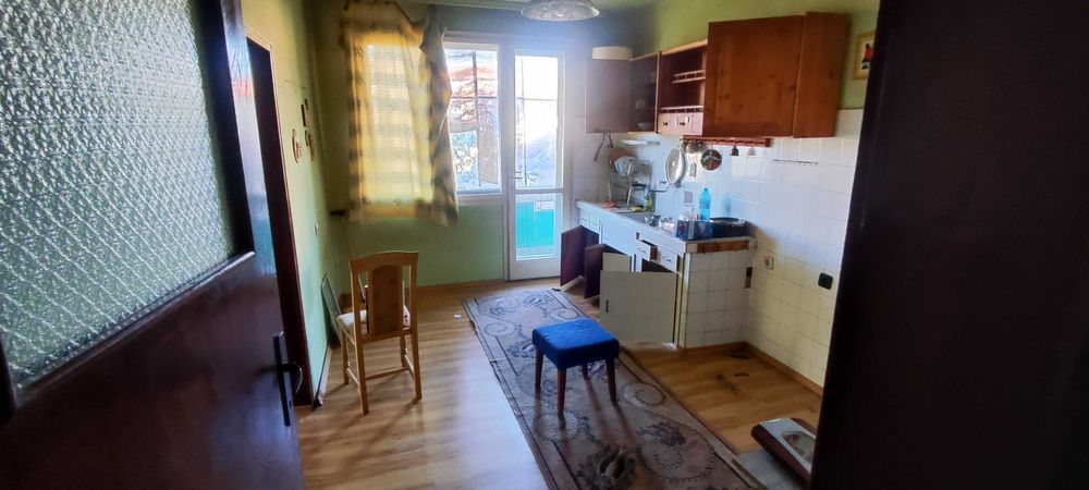 Апартамент 5 стаен