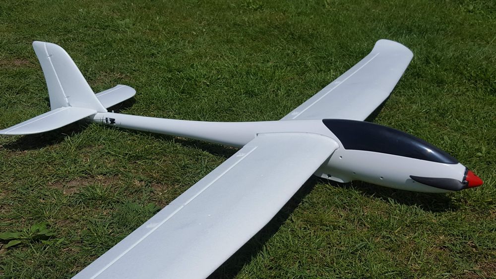 Phoenix 2000 V2 Avion motoplanor Anv 2m complet echipat full echipat