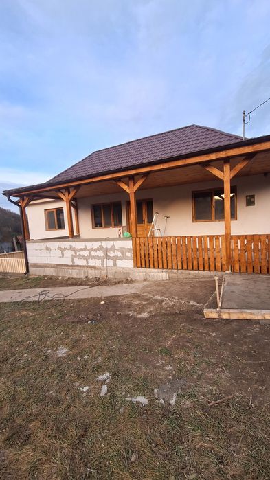 Reparații,Montaj-Acoperisuri