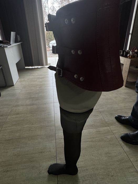 Продается протез ноги одна сторона