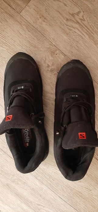 Продаю мужскую обувь