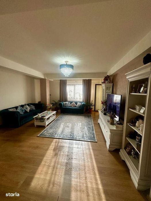 Apartament de vânzare - Km 5, bloc nou (2014)