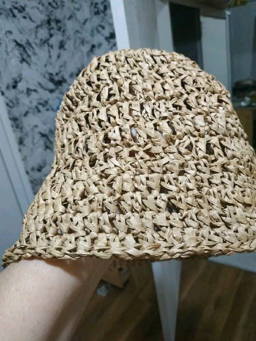 Изработвам шапки(капели) от хартиена прежда