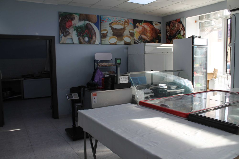 Сдается в аренду мясной магазин.