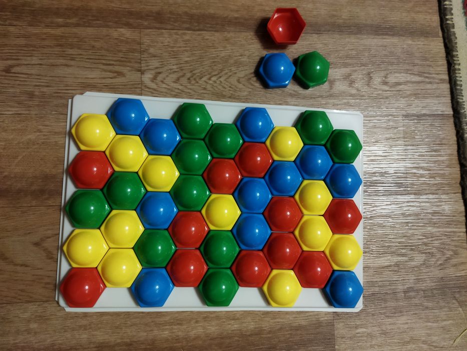 Настольные игры(Бродилка) и Мозаика