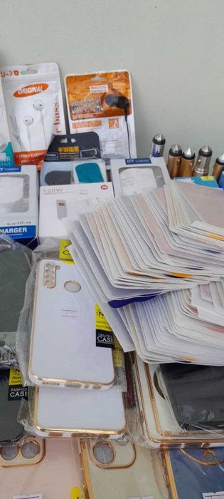 Телефон аксессуарлари сотилади, оптом