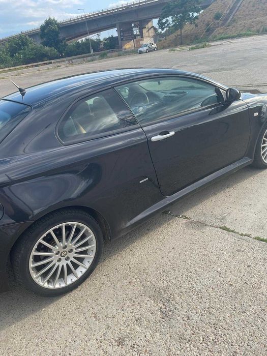Vand Alfa Romeo GT 2.0