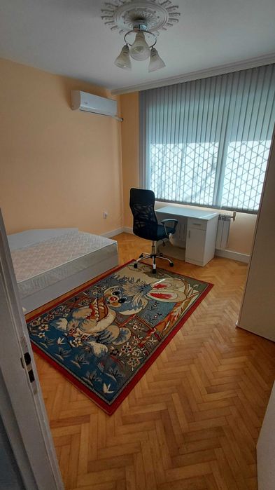 4-стаен апартамент под наем,първи наематели / 3 bedroom apartment for rent