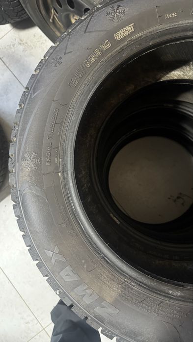 Шины 185/65/15 Zmax winternova stud 1