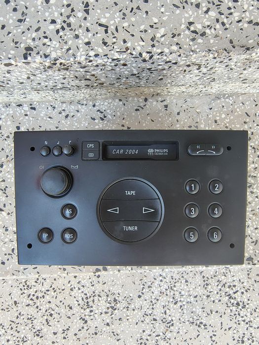Оригинален касетофон Philips за Опел Виваро