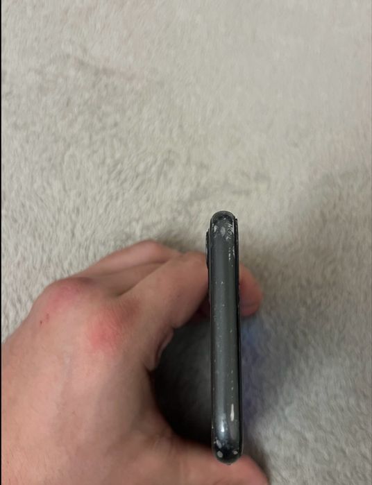 IPhone 11 за части