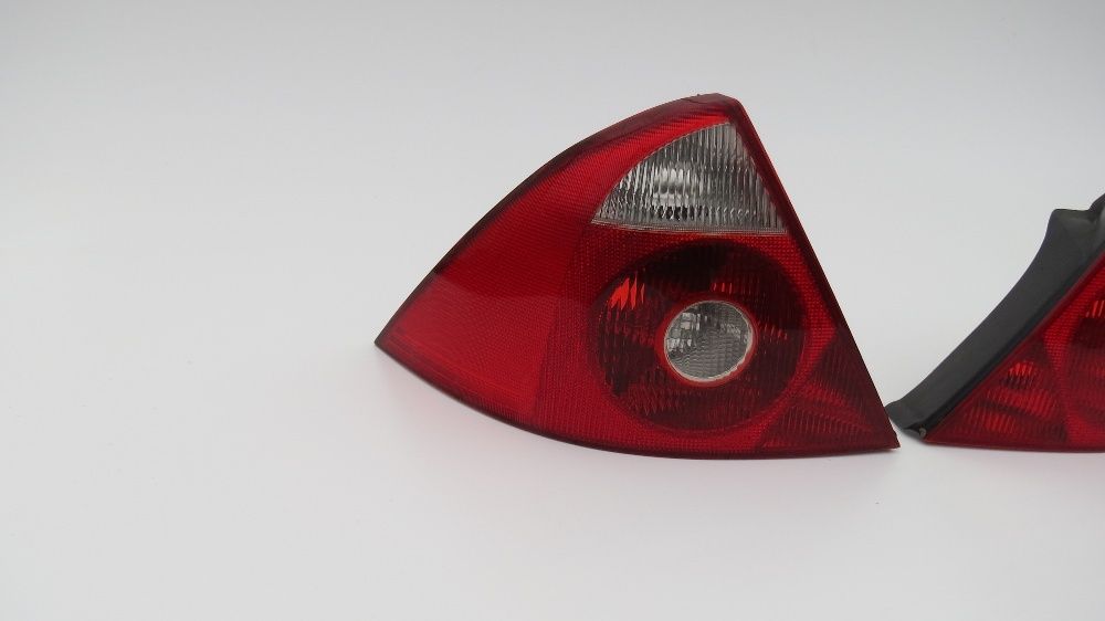 ПРОМОЦИЯ Комплект Фарове и стопове за Ford Mondeo II