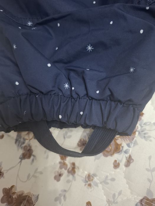 Продаются комбинезон и шапочки