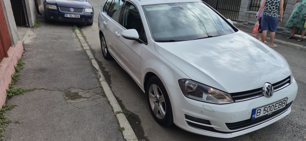 VOLKSWAGEN Golf 0
