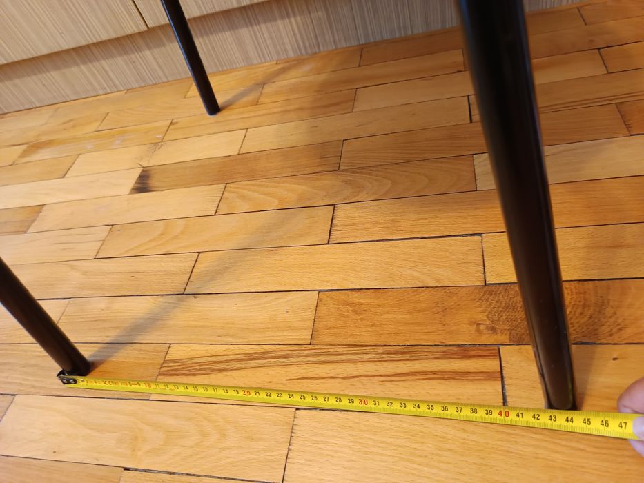 Трапезни столове  4бр