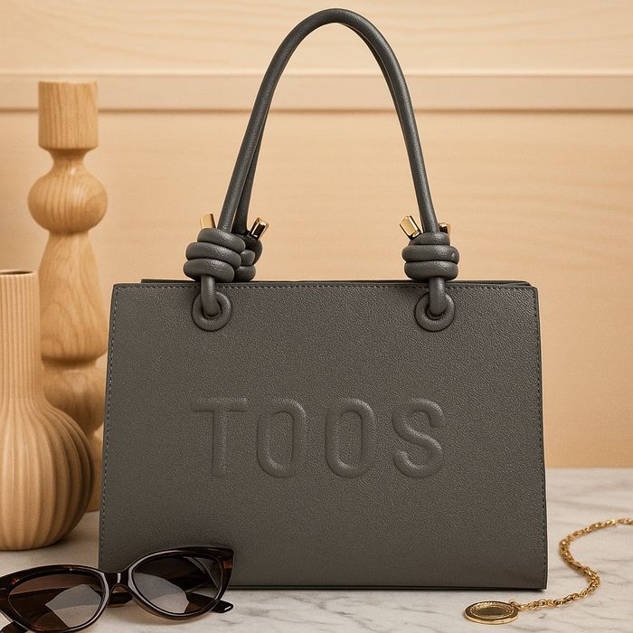 Елегантна дамска чанта - стил и организация в едно