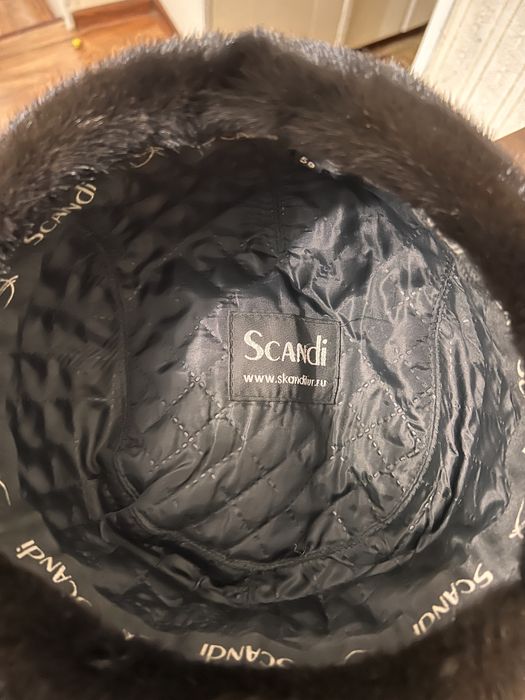 Продам натуральную дубленку и шапку