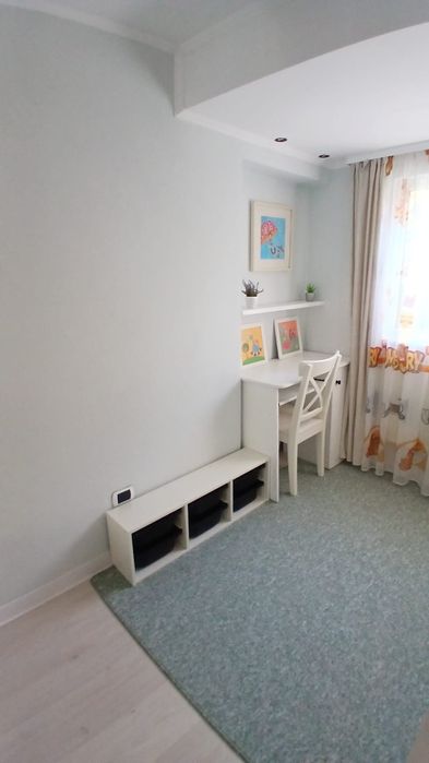 Apartament cu 2 camere de vânzare  etaj  1
