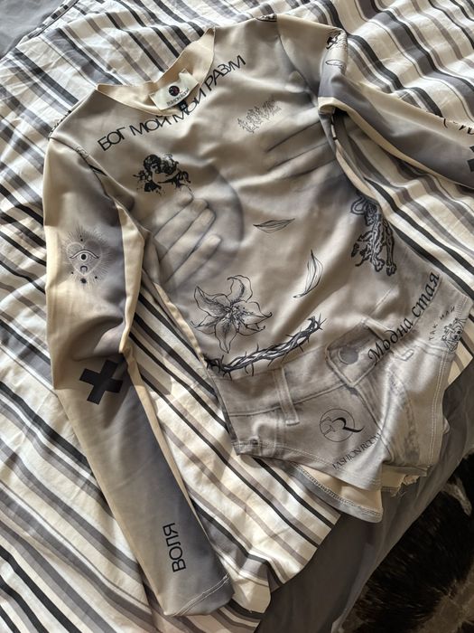 Боди с надписи fashion room