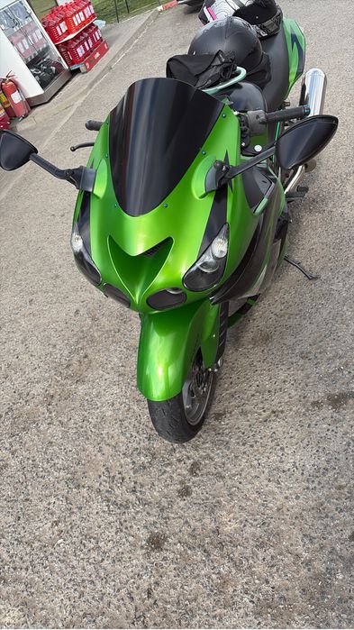kawasaki zzr1400 ' Auto, moto si ambarcatiuni ' OLX.ro