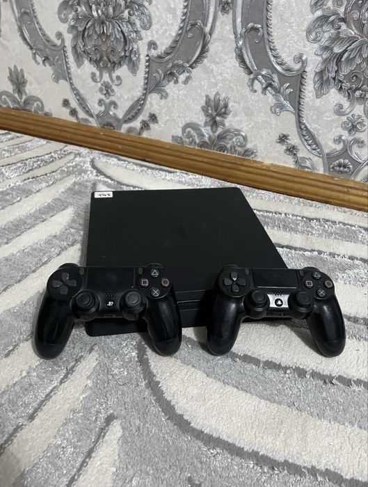 Ps4 slim 500 gb Playstation