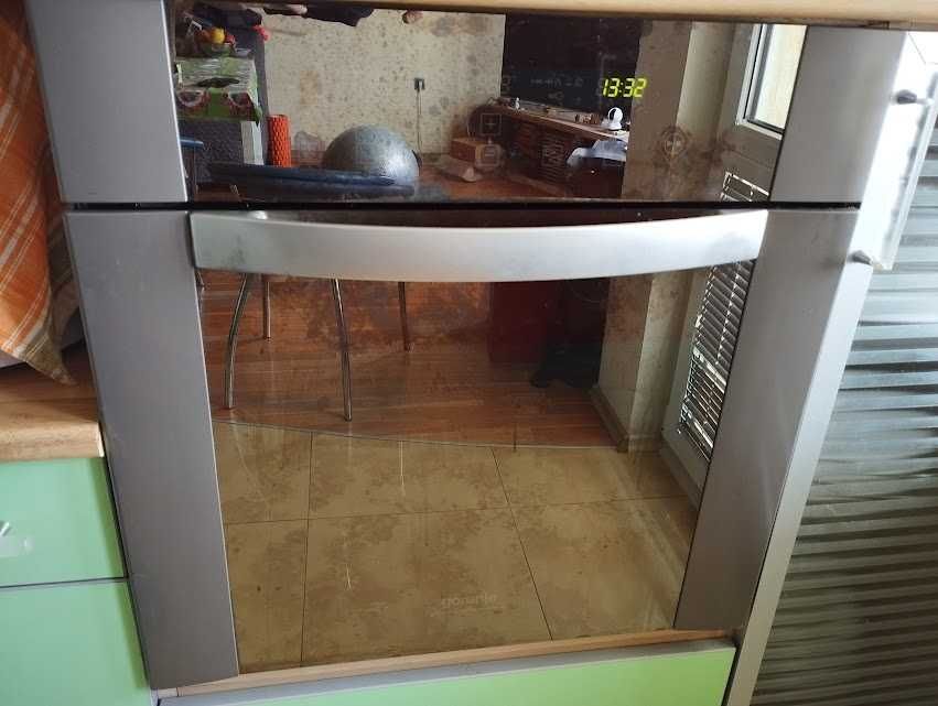 фурна за вграждане GORENJE Pininfarina употребявана