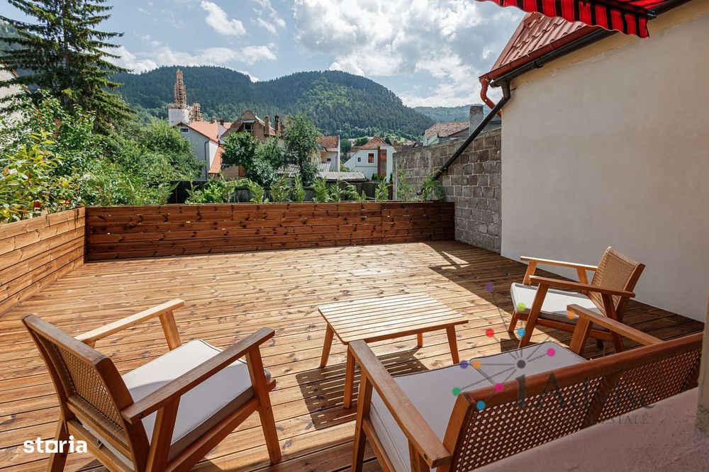 Corp De Casa Tip Boutique Cu Terasa Panoramica, In Centrul Istoric Al