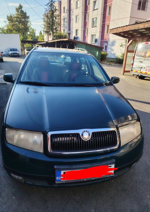 Vând Skoda Fabia