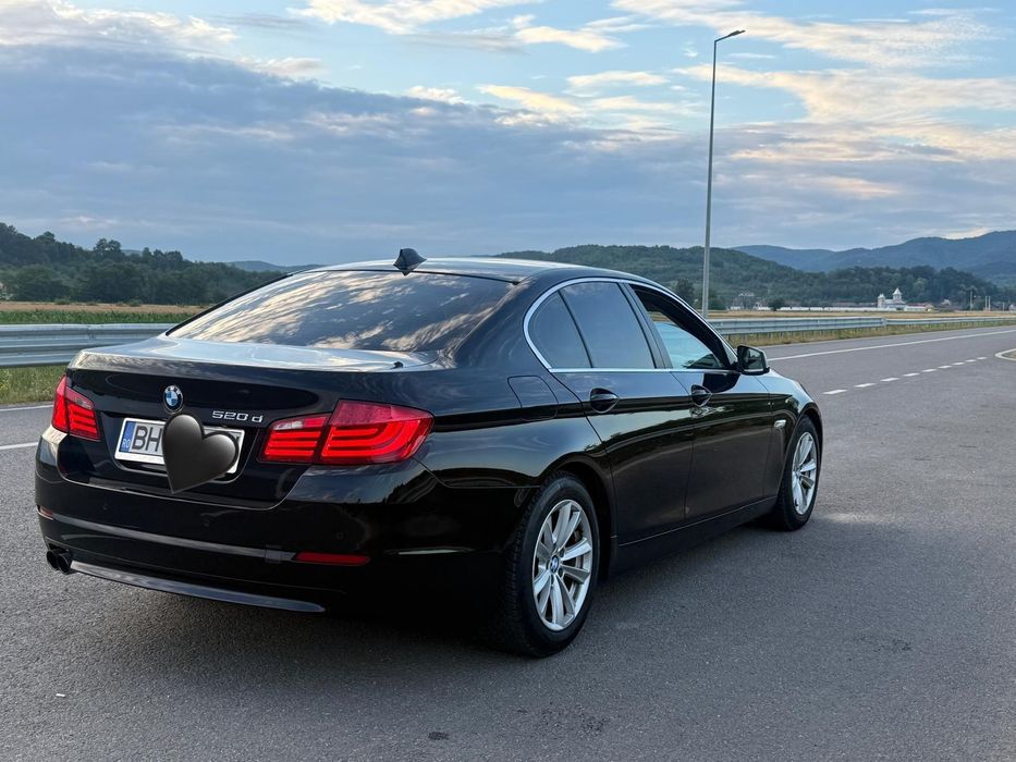 BMW Seria 5 F10 520  An:2013  Euro:5