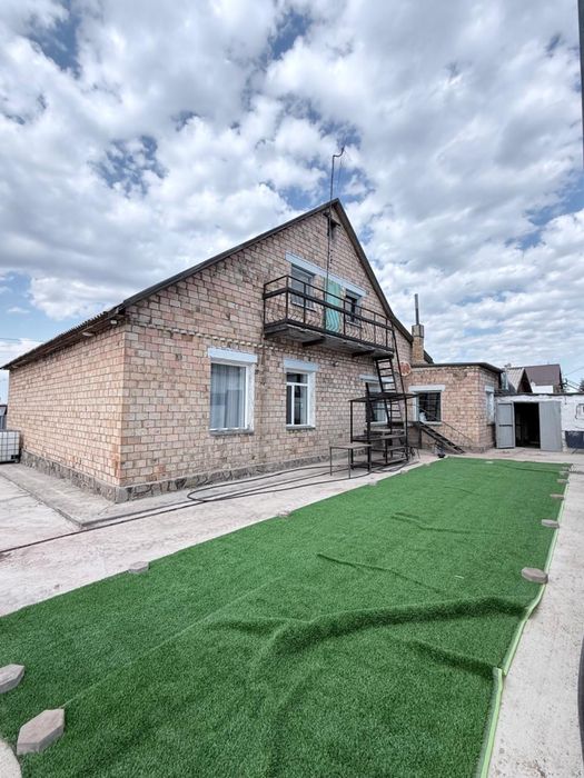 Продается 2эт.дом по ул.Ю.Космонавтов